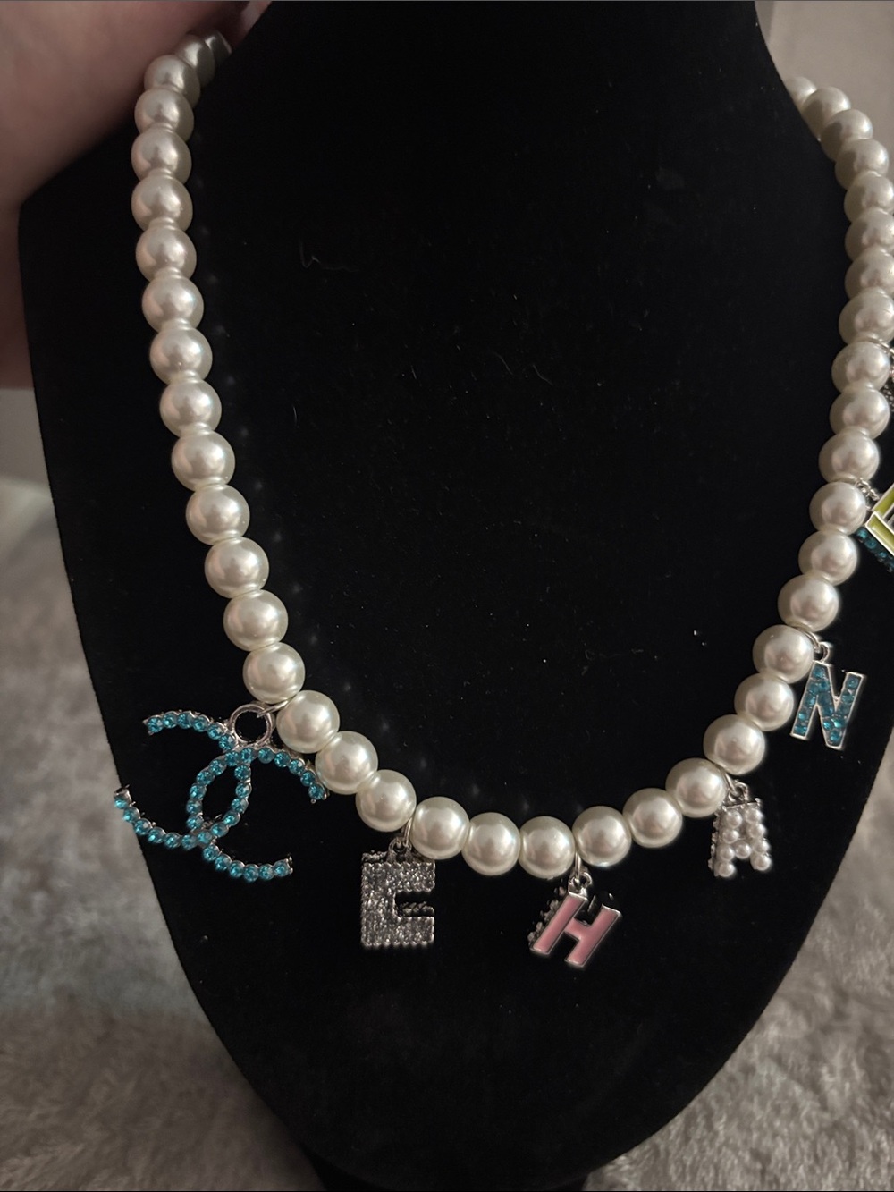 Brand new White Pearl Letter Charm Necklace with Multicolor Accents - Picture 3 of 5